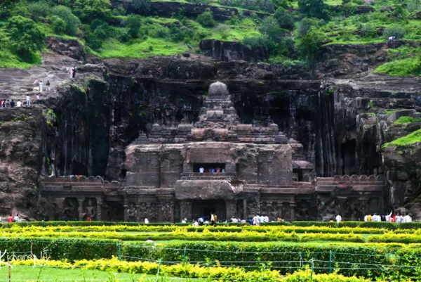 Ajanta & Ellora Heritage Tour 1