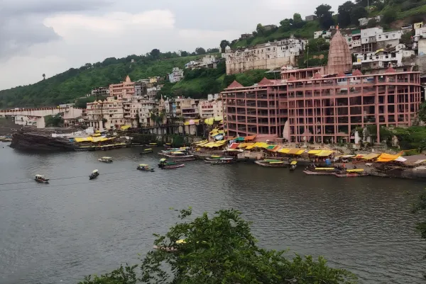 Mahakal & Omkareshwar Darshan Tour 3