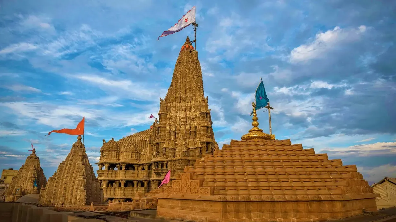 Dwarkadhish Temple in Dwarka, Gujarat
