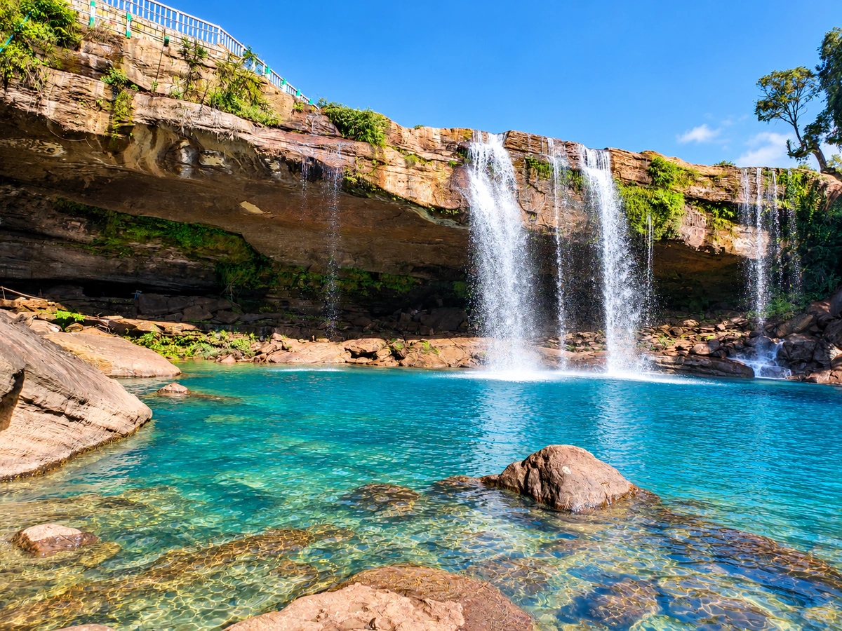 Krang suri falls, Meghalaya