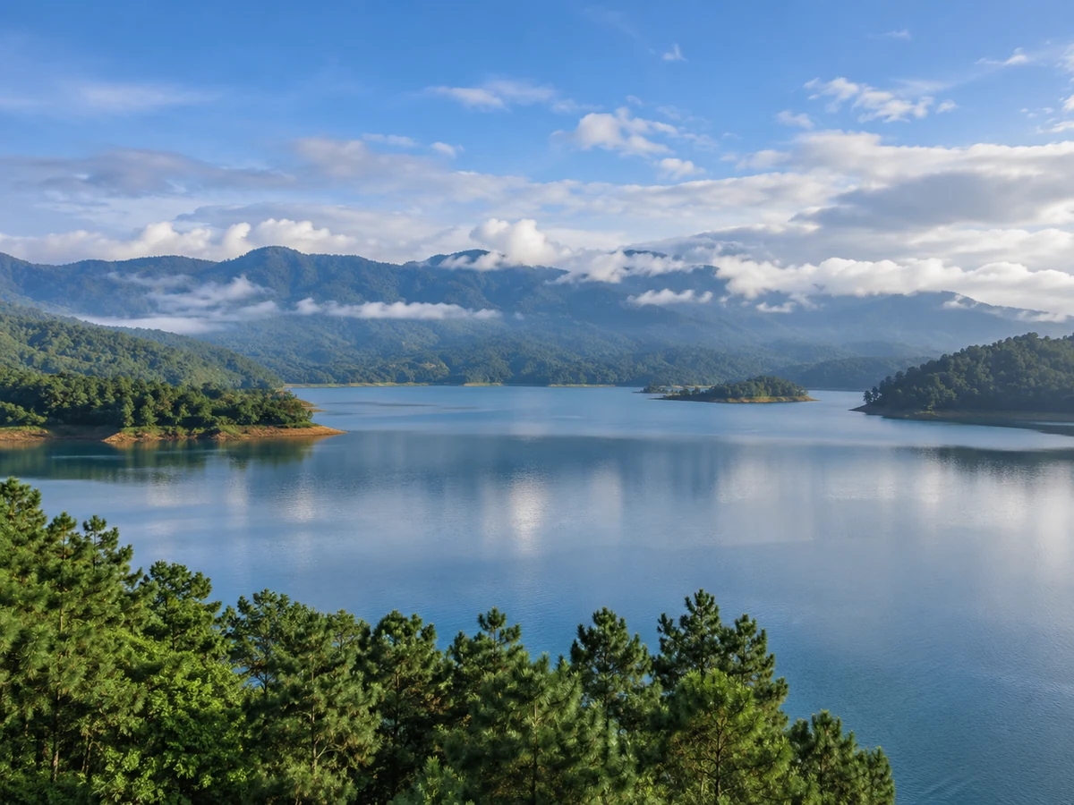 Umiam lake, Meghalaya