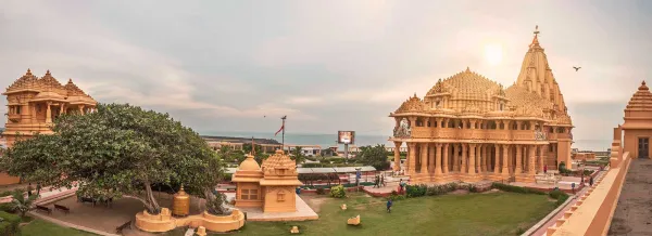 Kutch & Dwarka Somnath Gir Grand Tour 14